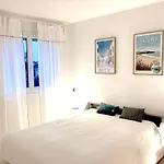 Maison Centre Avec Jardin , Terrasse, Et Garage Velos *