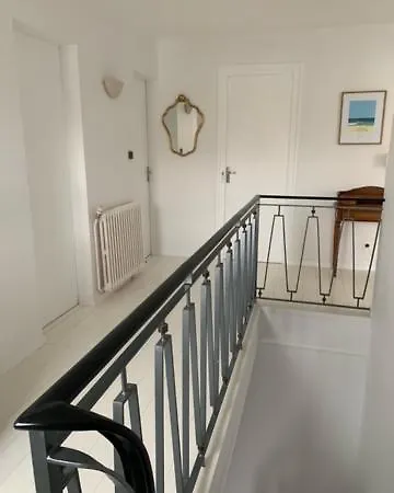 בית נופש Maison Centre Avec Jardin , Terrasse, Et Garage Velos