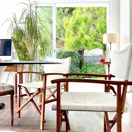 Maison Centre Avec Jardin , Terrasse, Et Garage Velos בית נופש לה רושל