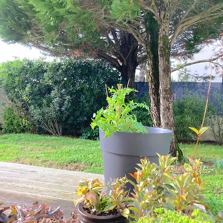 Maison Centre Avec Jardin , Terrasse, Et Garage Velos * لا روشيل