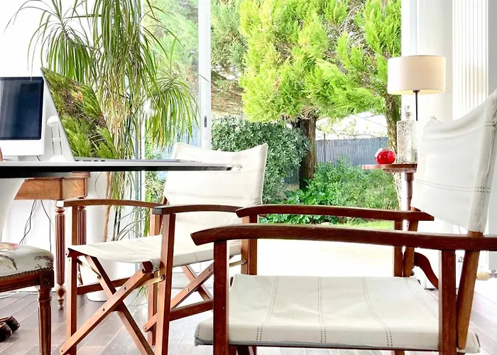 Maison Centre Avec Jardin , Terrasse, Et Garage Velos Сasa de vacaciones La Rochelle (Charente-Maritime)